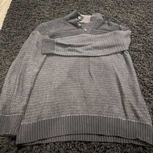 RW and Co mens medium dress sweater